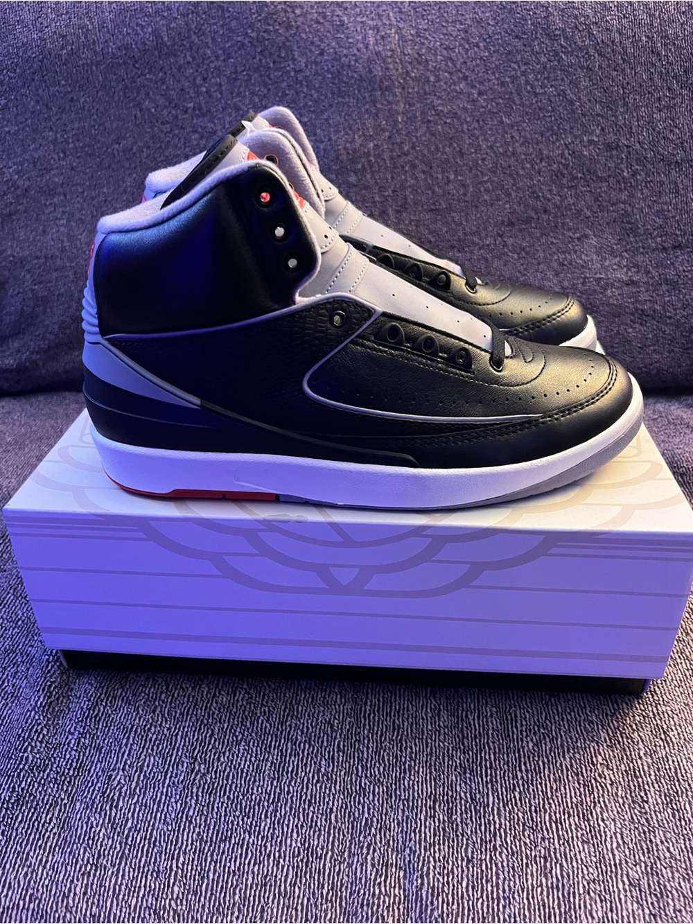Air Jordan 2 Retro Men’s Size 9 - Black Cement